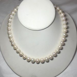 Lustrous and Large Knotted White Pearls